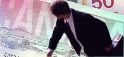Photo of man & currency note